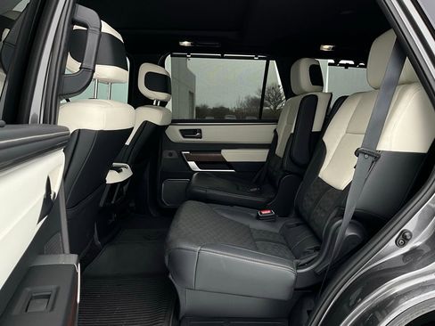 Used 2024 Toyota Sequoia Capstone image 15