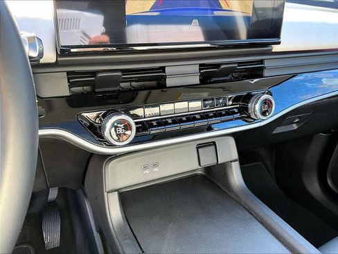 Used 2024 Honda Prologue Touring image 26