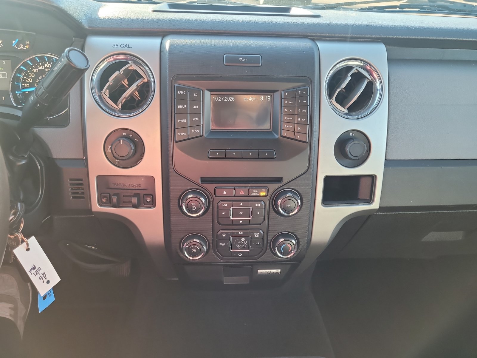 Used 2014 Ford F150 XLT w/ Equipment Group 302A Luxury AWD/4WD image 12