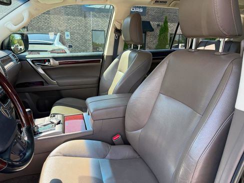 Used 2019 Lexus GX 460 Premium AWD/4WD image 12