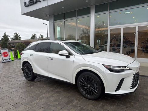 Used 2024 Lexus RX 350 Premium w/ Cold Area Package image 3