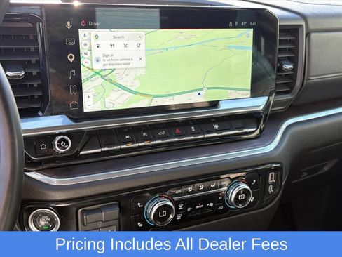 Used 2025 GMC Sierra 1500 SLT AWD/4WD image 9