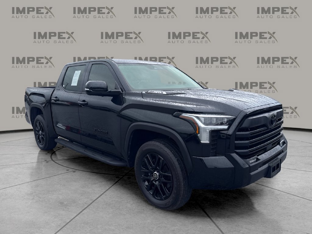 Used 2024 Toyota Tundra Limited AWD/4WD image 7