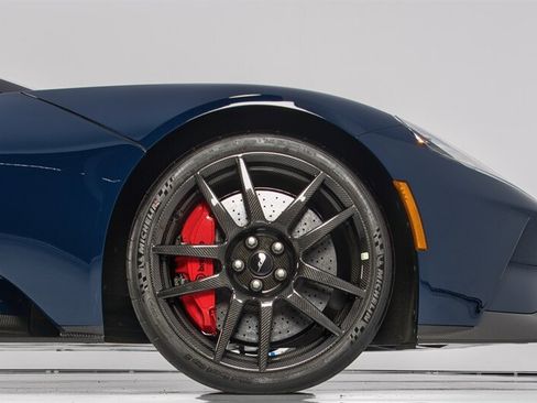 Used 2020 Ford GT Carbon Series image 13