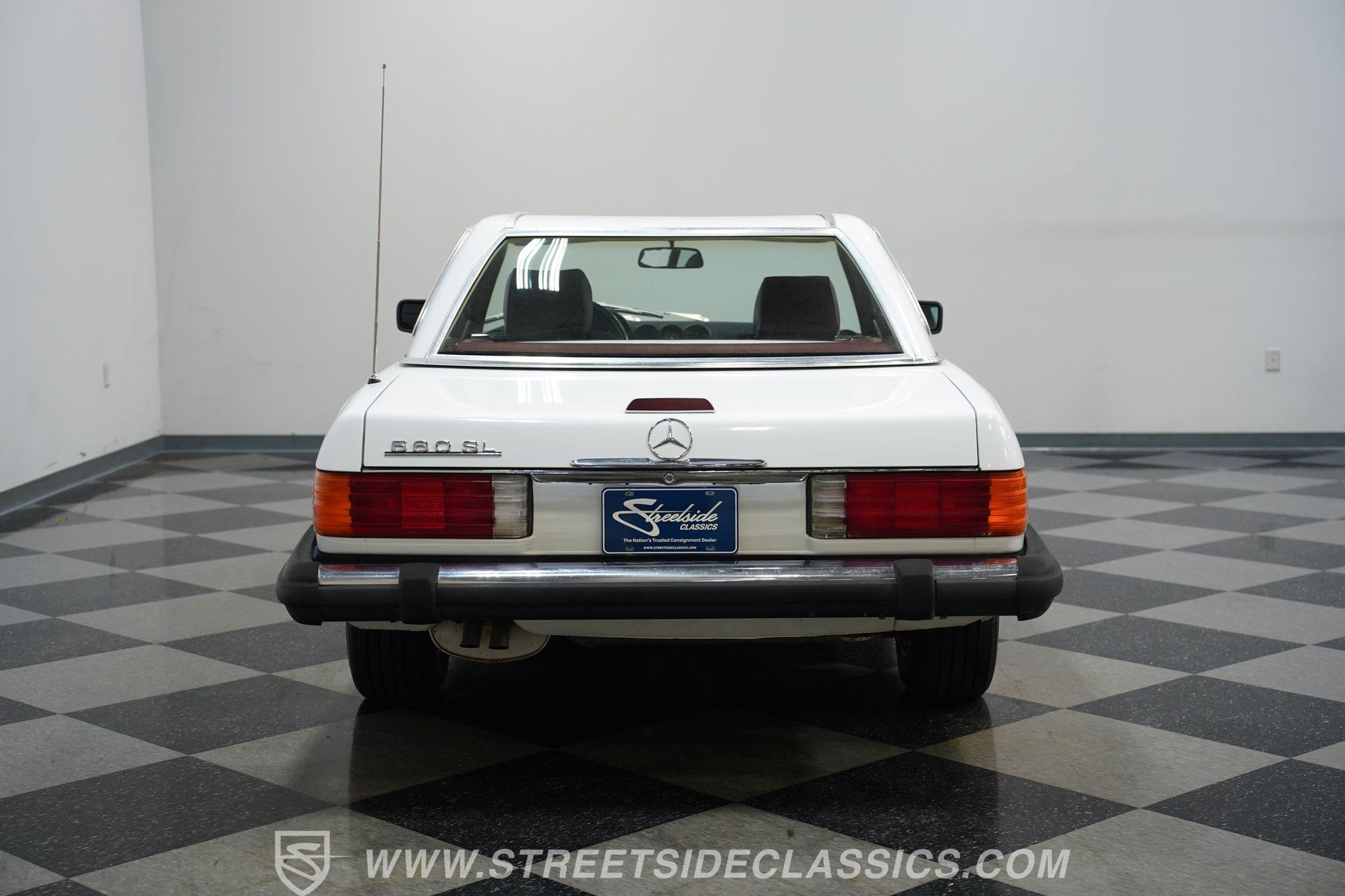 Used 1989 Mercedes-Benz 560 SL image 11