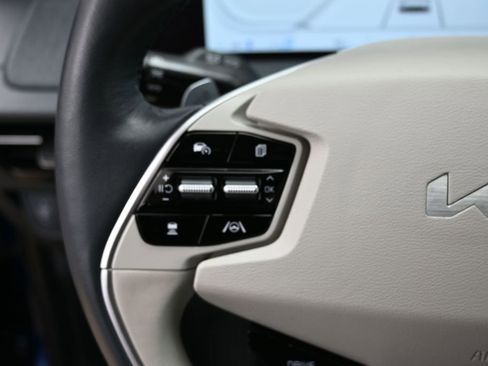 Used 2022 Kia EV6 Wind w/ Wind Technology Package image 20