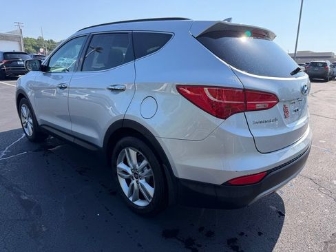 Used 2015 Hyundai Santa Fe Sport 2.0T w/ Option Group 05 AWD/4WD image 9
