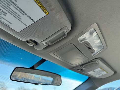 Used 2017 Toyota Camry LE image 24