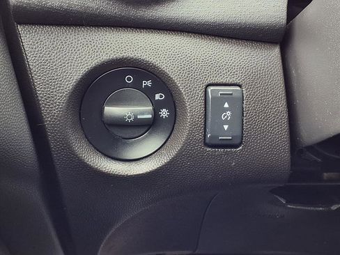 Used 2016 Ford Fiesta SE image 15