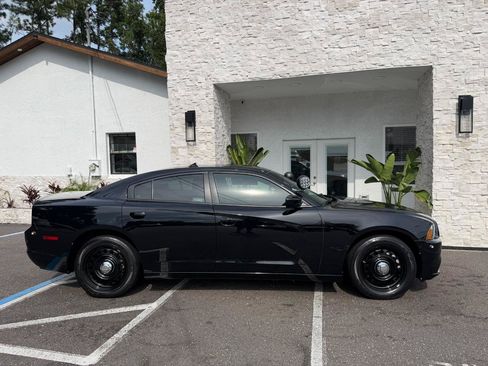 Used 2014 Dodge Charger Police w/ Patrol Package #1 AWD/4WD image 17