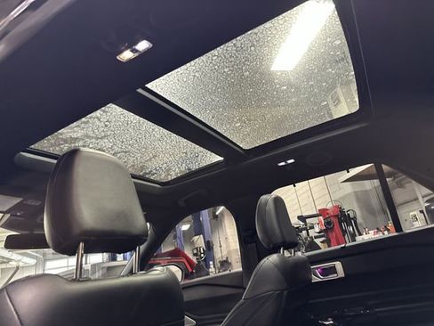 Used 2021 Ford Explorer ST w/ Equipment Group 401A image 18