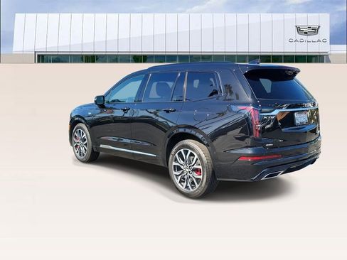 Used 2025 Cadillac XT6 Sport w/ Technology Package image 6