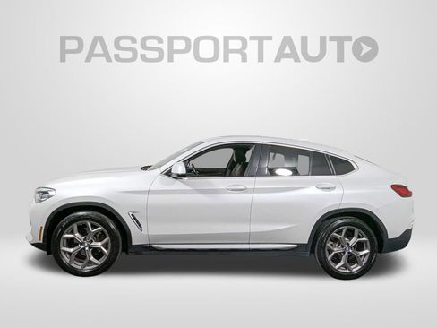 Used 2020 BMW X4 xDrive30i w/ Convenience Package image 2