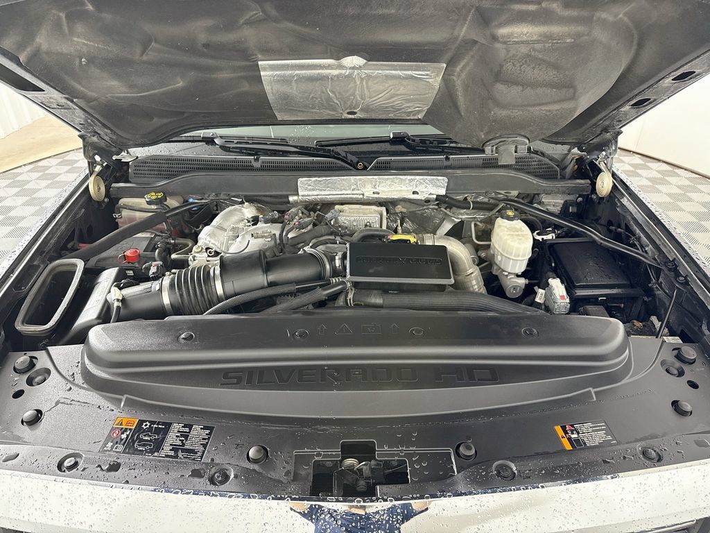 Used 2019 Chevrolet Silverado 2500 LT w/ LT Convenience Package AWD/4WD image 24