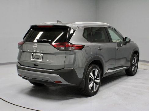 Certified 2023 Nissan Rogue SL w/ SL Premium Package AWD/4WD image 11