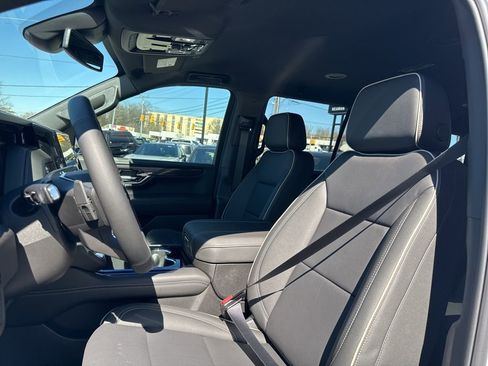 New 2026 GMC Yukon Elevation image 21