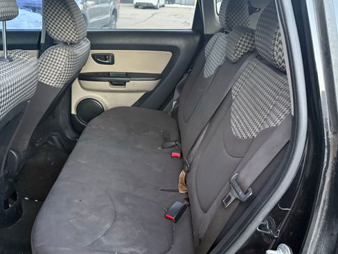 Used 2011 Kia Soul ! image 11