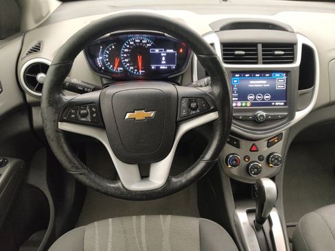 Used 2020 Chevrolet Sonic LT w/ Convenience Package image 22