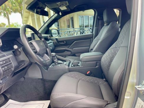 Used 2025 Toyota Tacoma SR w/ Towing Package image 11