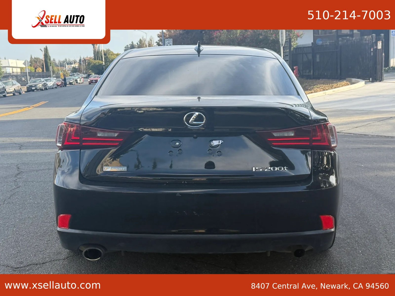 Used 2016 Lexus IS 200t w/ F Sport Package RWD image 5
