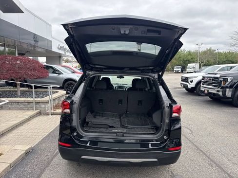 Used 2023 Chevrolet Equinox LT AWD/4WD image 28