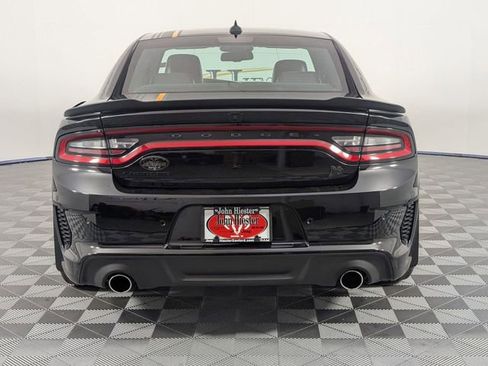 Used 2022 Dodge Charger Scat Pack RWD image 6