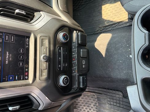 Used 2022 Chevrolet Silverado 1500 Custom AWD/4WD image 15