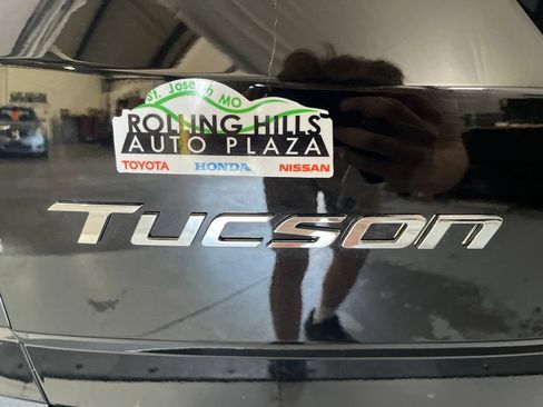 Used 2023 Hyundai Tucson Limited AWD/4WD image 44