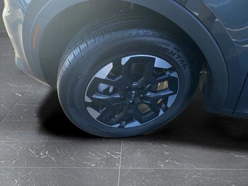 Used 2024 Kia Sorento S image 42