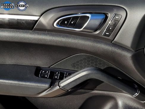 Used 2012 Porsche Cayenne image 23