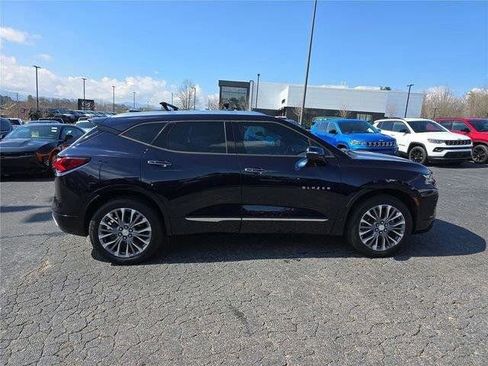 Used 2020 Chevrolet Blazer Premier w/ Driver Confidence II Package image 2