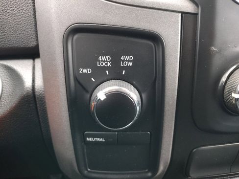 Used 2016 RAM 1500 ST w/ SXT Appearance Group image 4