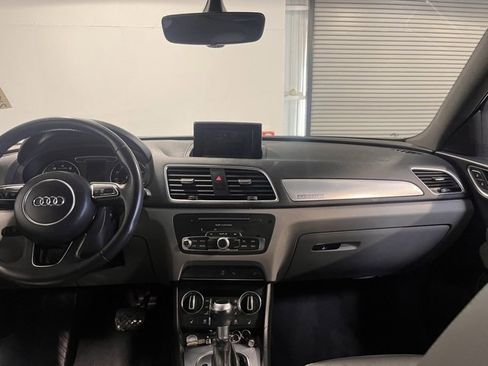 Used 2018 Audi Q3 2.0T Premium image 20