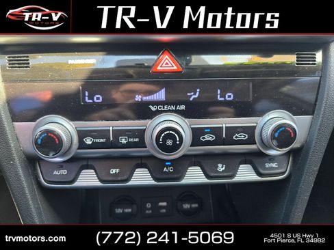 Used 2020 Hyundai Elantra Value Edition w/ Cargo Package (C1) FWD image 22