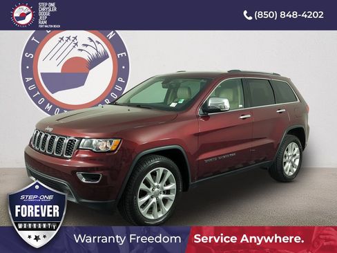 Used 2017 Jeep Grand Cherokee Limited RWD image 2