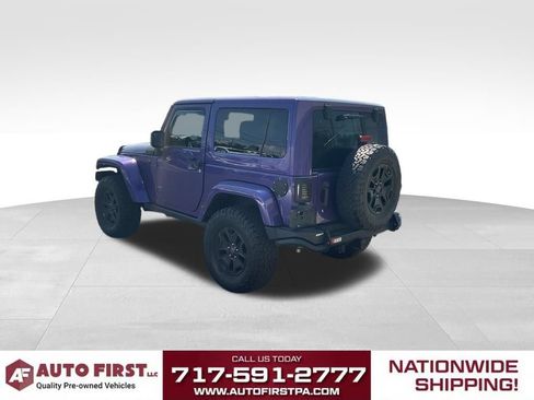 Used 2016 Jeep Wrangler Sahara AWD/4WD image 4
