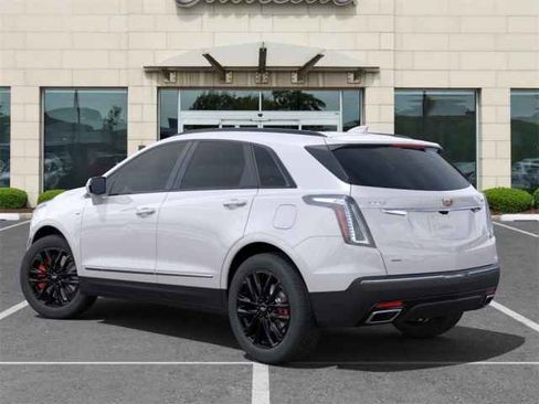 Used 2024 Cadillac XT5 Sportv w/ Technology Package image 3