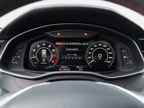 Used 2025 Audi RS 6 performance image 24