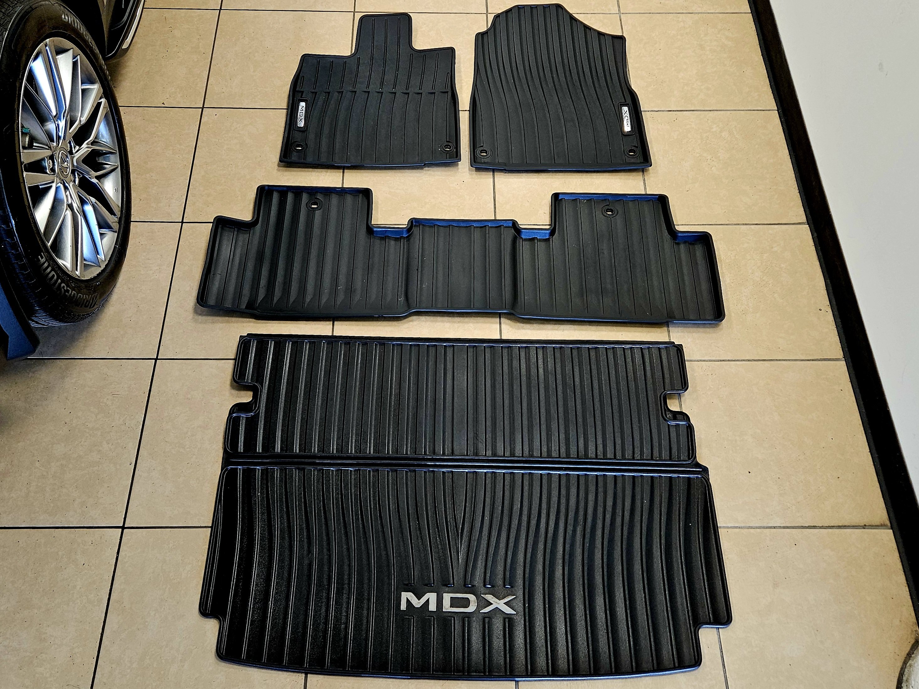 Used 2024 Acura MDX w/ Advance Package AWD/4WD image 47