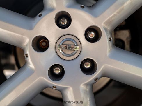 Used 2004 Nissan 350Z Touring w/ Cargo Convenience Pkg image 34