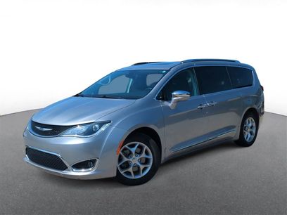 Certified 2019 Chrysler Pacifica Limited