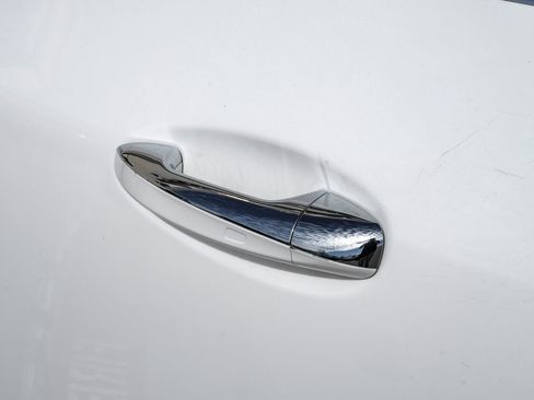 Used 2020 Mercedes-Benz E 450 Coupe w/ AMG Line image 31