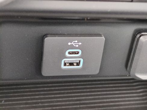 New 2026 Ford F350 XL w/ XL Chrome Package image 20