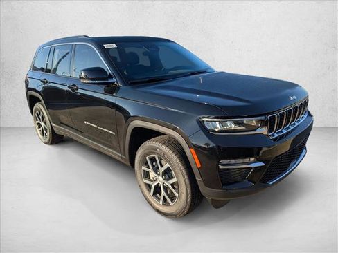 New 2025 Jeep Grand Cherokee Limited w/ Trailer Tow Package image 7