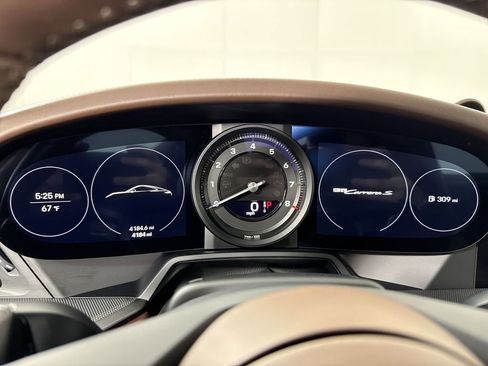 Certified 2024 Porsche 911 Carrera S RWD image 36