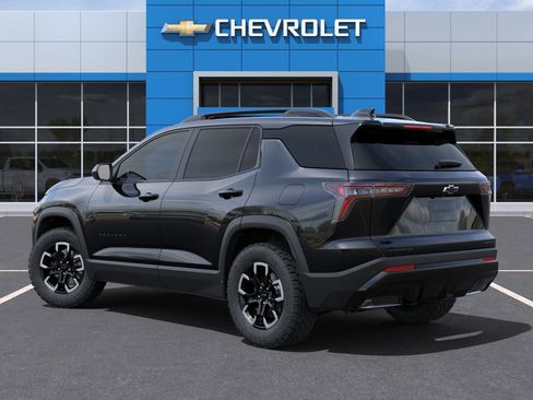 New 2025 Chevrolet Equinox ACTIV image 3