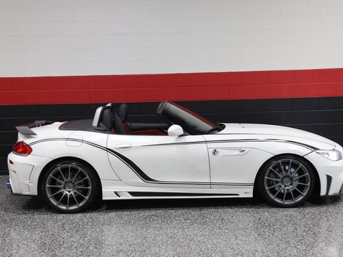 Used 2015 BMW Z4 sDrive35i image 7