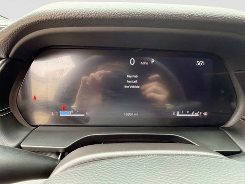 Used 2024 Jeep Grand Cherokee Altitude AWD/4WD image 28