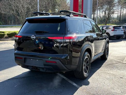 Used 2025 Nissan Pathfinder Rock Creek image 7