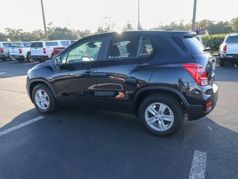 Used 2021 Chevrolet Trax LS w/ Tint and Cruise Package FWD image 6